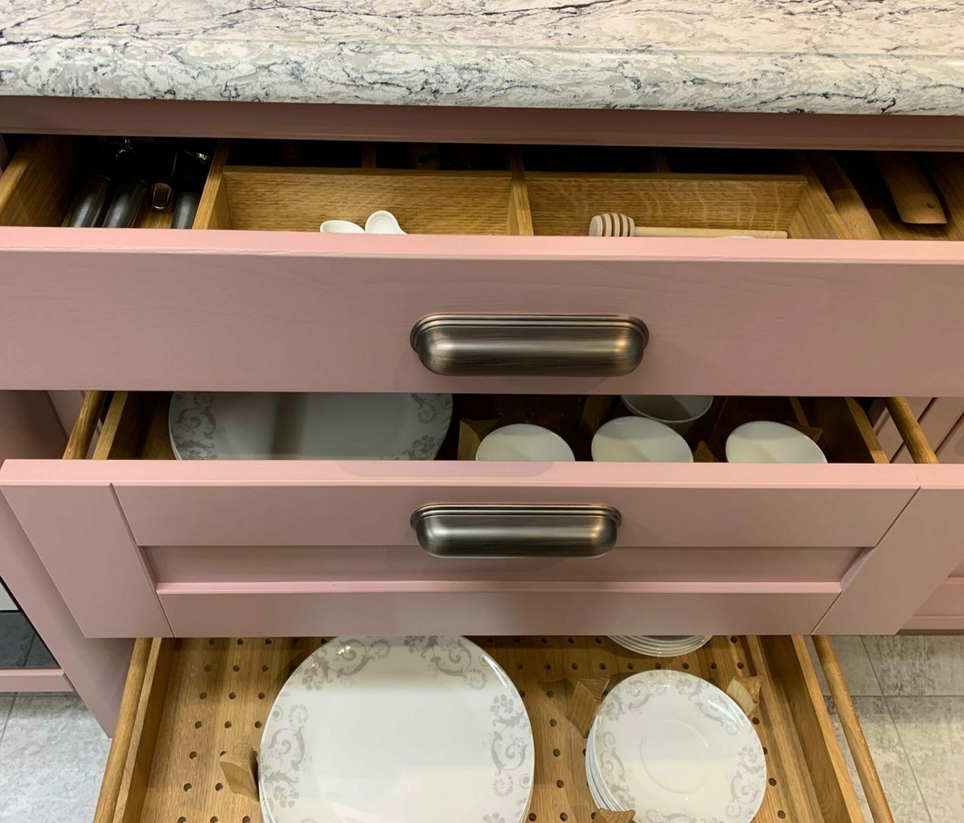 Beautiful Storage Options For Your New Kitchen Wooden Drawer