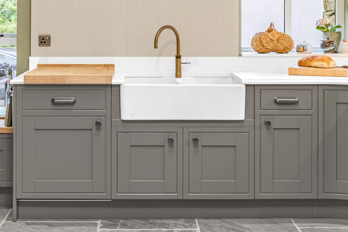 Country styling by Mike Hughes Fitted Interiors