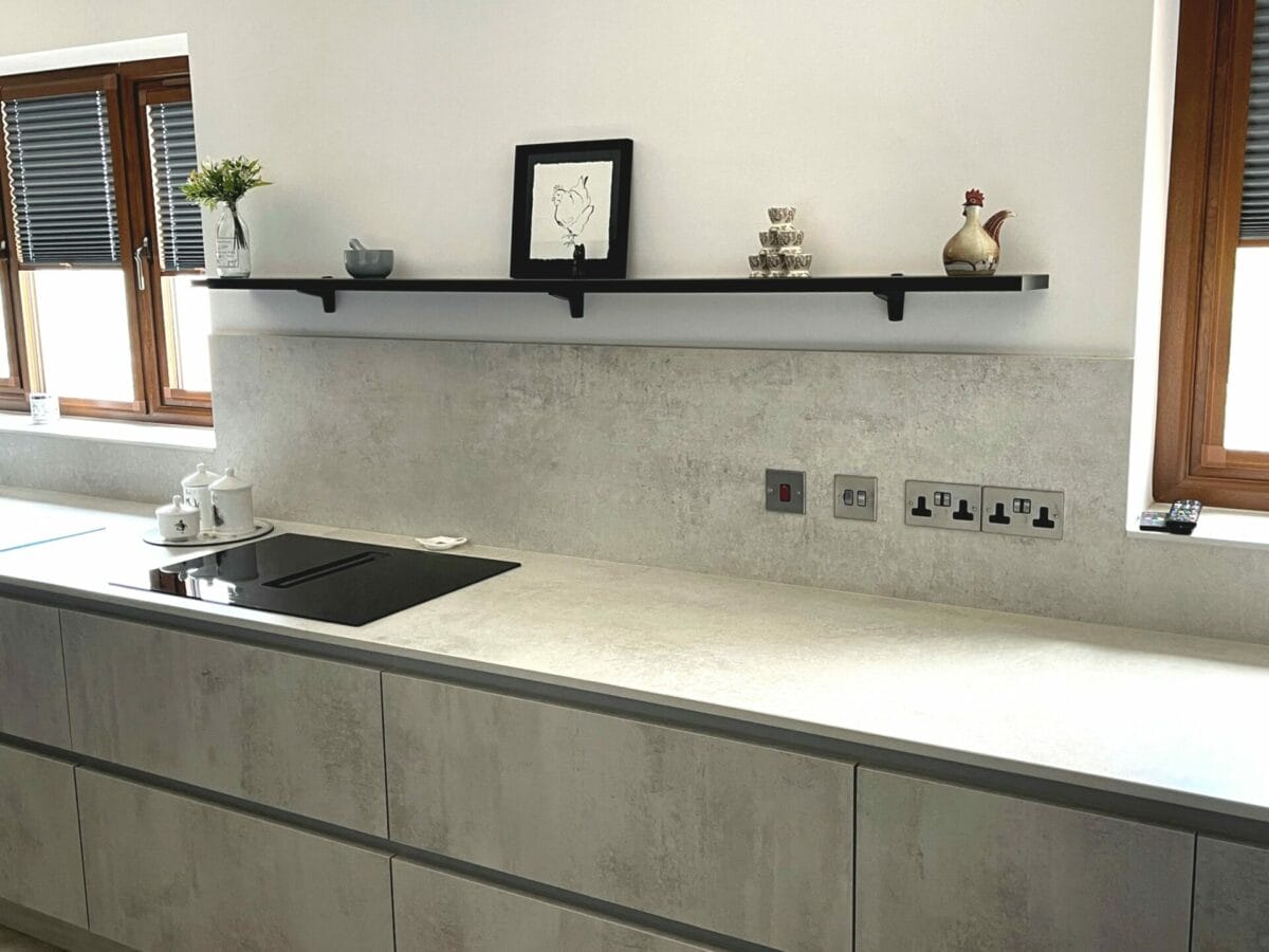 Keller Handless Bolton Range Kitchen dressed 1 edited